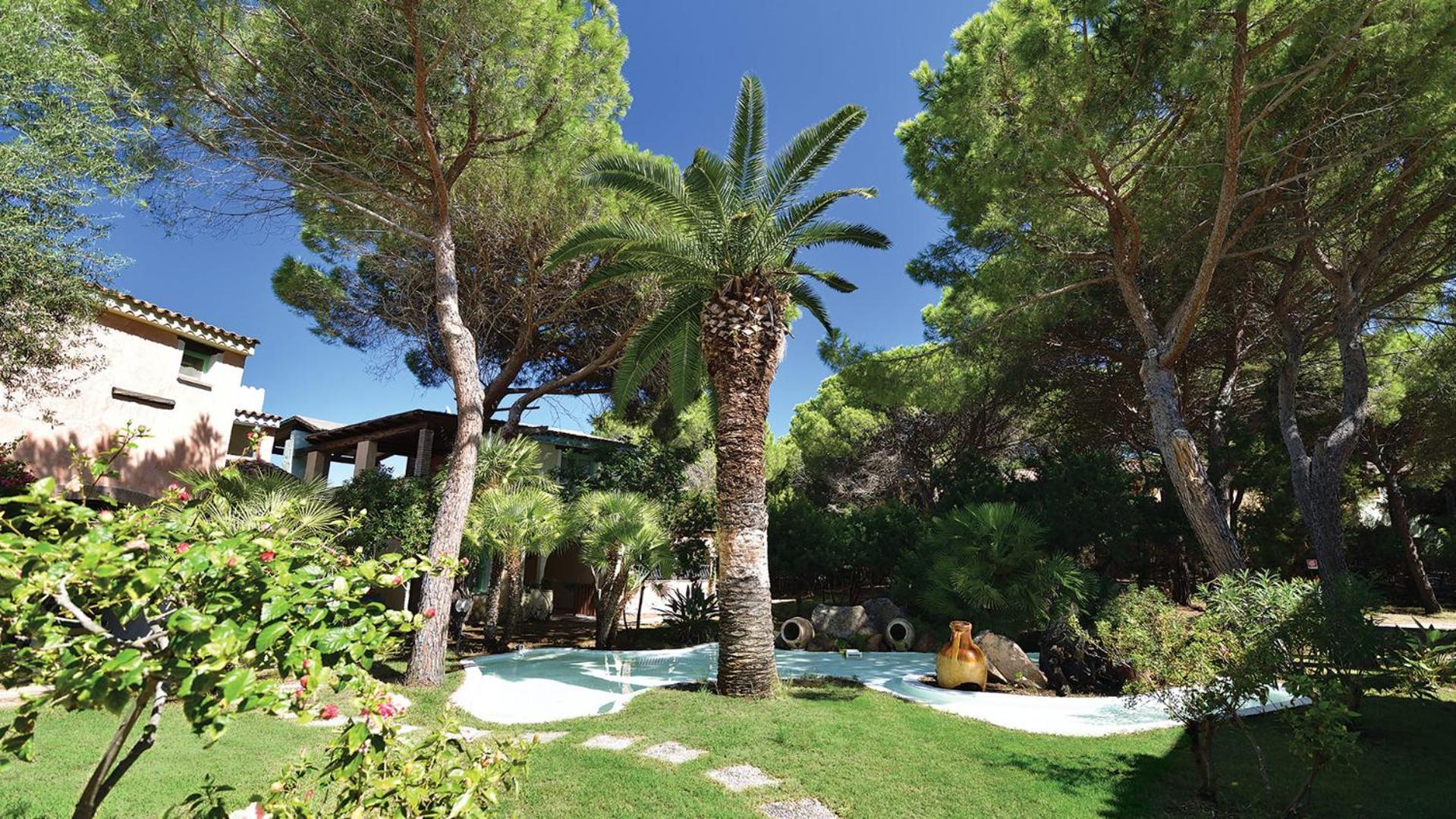 Colostrai Hotel Club San Priamo エクステリア 写真